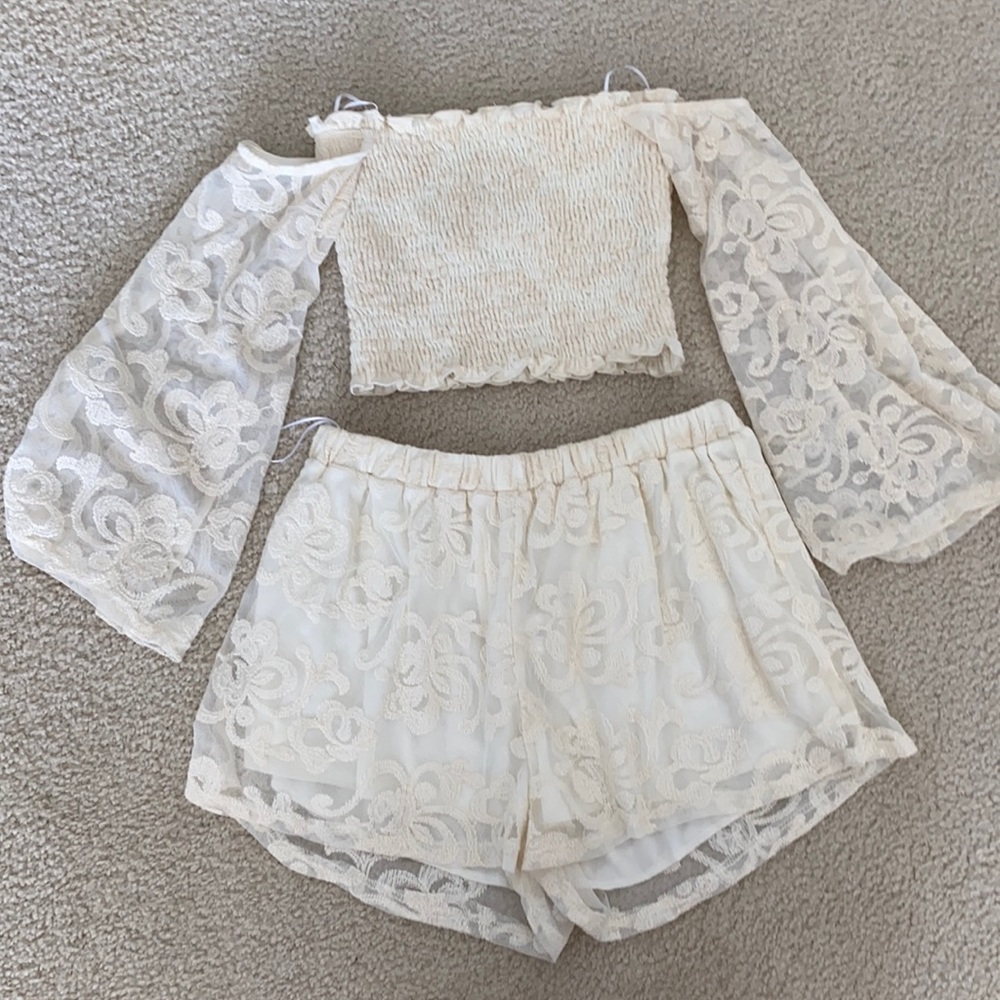 Two piece matching set. NWT.